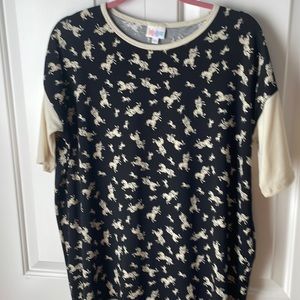 Lularoe black print, unicorns, tan sleeves , comfy, like new